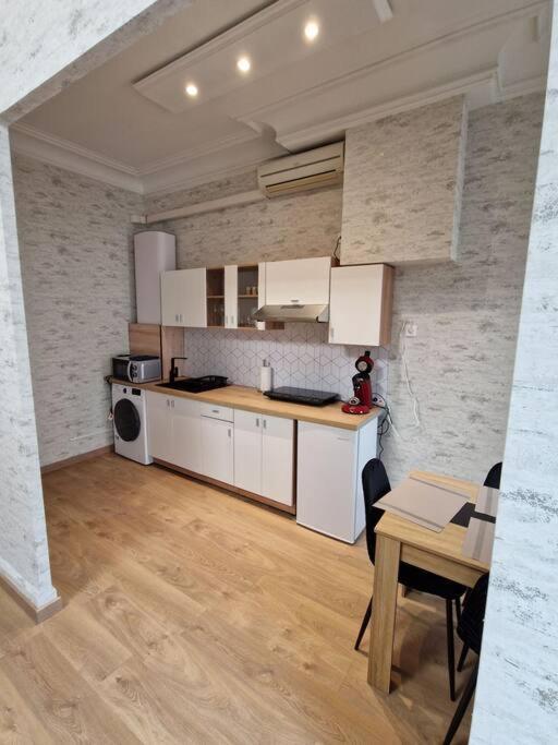 Appartement Au Coeur De La Ville Chalon-sur-Saône Exterior foto